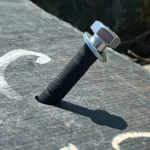 StainlessSteelBoltCachewithNanopartiallyinserted