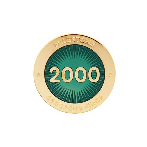 Milestone Pin - 2000 Descobertas